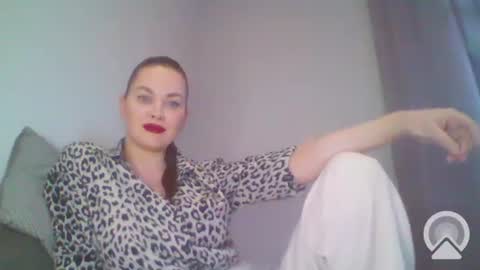 Snapshot of xilal07 chatting on January 22, 2025, 11:45 am AliceinWonderland online show from January 22, 2025, 11:45 am