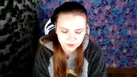 Lina online show from September 26, 2025, 5:11 am