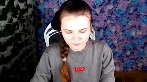 Lina online show from October 2, 2025, 5:25 am