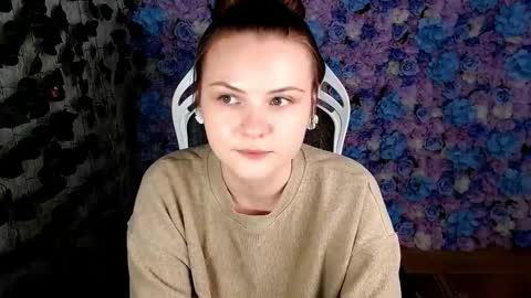 Lina online show from October 15, 2025, 5:18 am