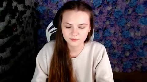 Lina online show from October 16, 2025, 5:08 am