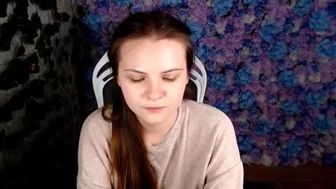 Lina online show from October 17, 2025, 5:10 am