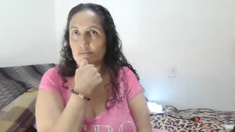 Snapshot of xime5144838 chatting on February 6, 2025, 11:37 pm Ximena online show from February 6, 2025, 11:37 pm