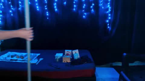 Snapshot of xime_collin77 chatting on March 6, 2025, 3:35 am Mistress Ana and Slave Ximena online show from March 6, 2025, 3:35 am