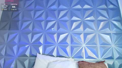 Snapshot of ximena_jougle chatting on March 31, 2026, 2:39 pm Xime online show from March 31, 2026, 2:39 pm