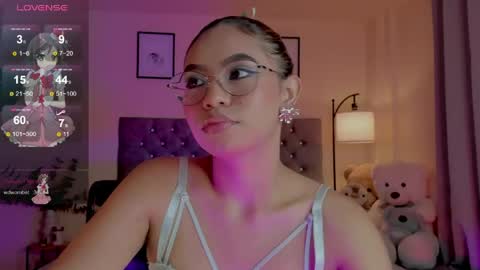 camila online show from April 1, 2026, 9:56 pm