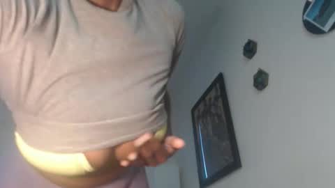 Ximora online show from April 9, 2026, 12:21 pm