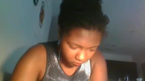 Ximora online show from April 12, 2026, 4:23 pm