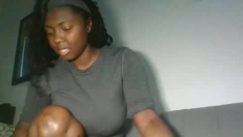 Ximora online show from April 22, 2026, 12:07 pm