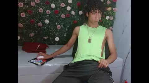 xion_ez online show from November 18, 2025, 9:08 pm