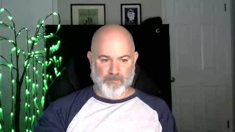 MrSlowBurn77 online show from December 15, 2025, 9:19 pm