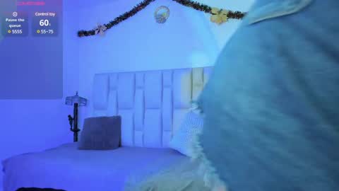 Snapshot of xkim_starx chatting on December 7, 2024, 7:16 am welcome friends online show from December 7, 2024, 7:16 am