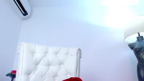 Kim online show from March 6, 2025, 1:27 am