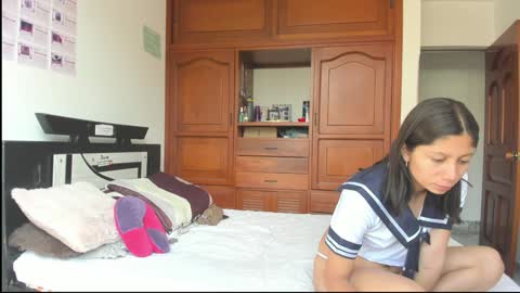 Snapshot of xlatin_girlssx chatting on February 1, 2025, 7:23 pm We are Lana. the one with short hair and vanessa girl with long hair online show from February 1, 2025, 7:23 pm