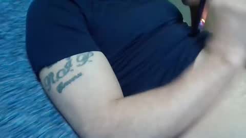 Snapshot of xlpack69 chatting on February 14, 2025, 4:15 am John online show from February 14, 2025, 4:15 am