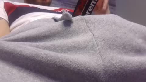 Snapshot of xlpack69 chatting on February 18, 2025, 2:06 pm John online show from February 18, 2025, 2:06 pm