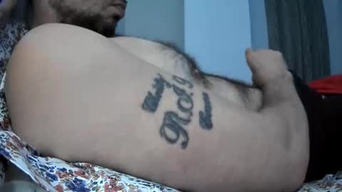 Snapshot of xlpack69 chatting on October 28, 2025, 12:25 am John online show from October 28, 2025, 12:25 am