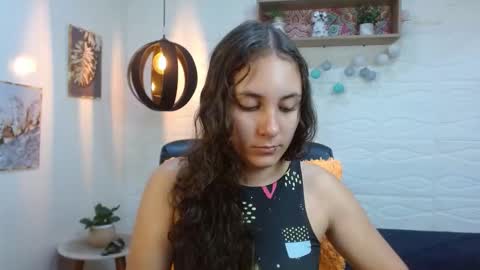 lunna online show from January 16, 2026, 9:19 pm