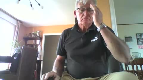 xmaeg3 online show from September 10, 2025, 12:38 pm