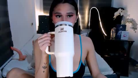 xmissalison online show from October 5, 2025, 11:57 pm