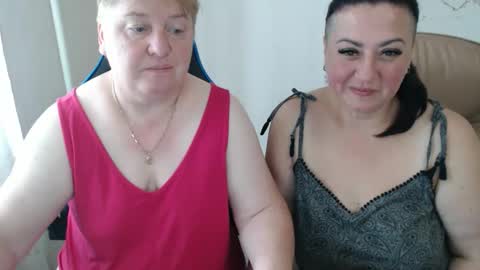 XMollyJaneX online show from September 12, 2025, 7:19 am