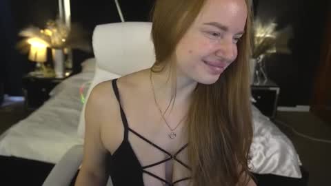 Monica online show from November 10, 2025, 6:45 am