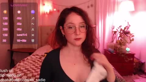 Snapshot of xo_sadie chatting on April 22, 2026, 6:27 am Xo Sadie online show from April 22, 2026, 6:27 am
