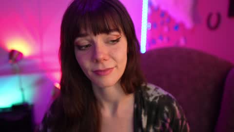 Bella Bondai online show from December 12, 2024, 7:41 am
