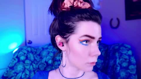 Bella Bondai online show from January 6, 2026, 5:22 am