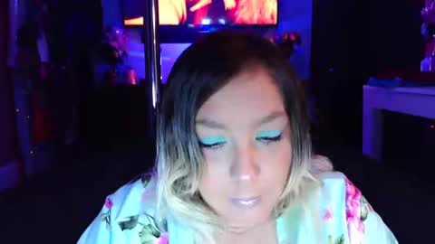 Snapshot of xocalibabyxo chatting on October 27, 2025, 6:17 am XOCaliBabyXO online show from October 27, 2025, 6:17 am