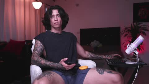   online show from January 20, 2025, 11:10 pm