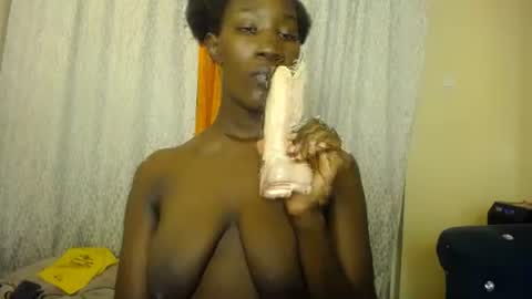 Xoxo online show from September 26, 2025, 4:11 pm