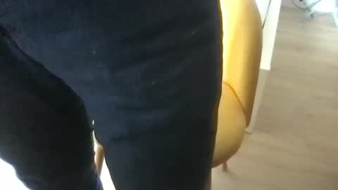 Snapshot of xptd chatting on March 3, 2025, 12:27 pm xptd online show from March 3, 2025, 12:27 pm