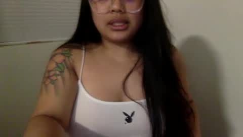 Desiree online show from March 4, 2025, 6:37 am