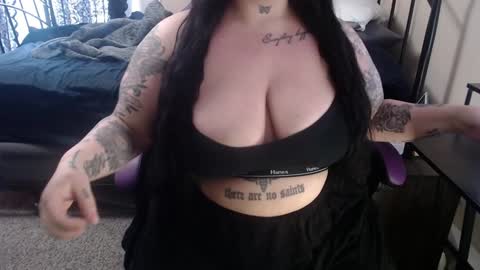 Snapshot of xrileyschembri chatting on February 3, 2025, 11:36 pm xorileyschembri online show from February 3, 2025, 11:36 pm
