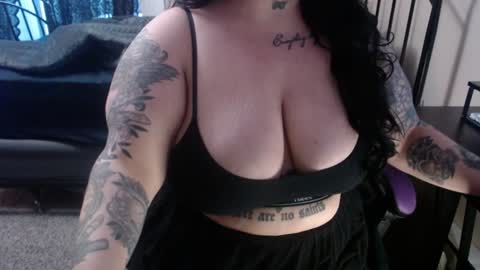 Snapshot of xrileyschembri chatting on February 7, 2025, 1:04 am xorileyschembri online show from February 7, 2025, 1:04 am