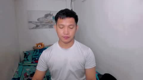 xsebastian19 online show from April 30, 2026, 9:19 pm