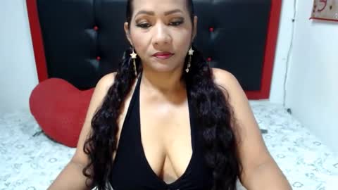 xshopyx online show from September 19, 2025, 2:46 am