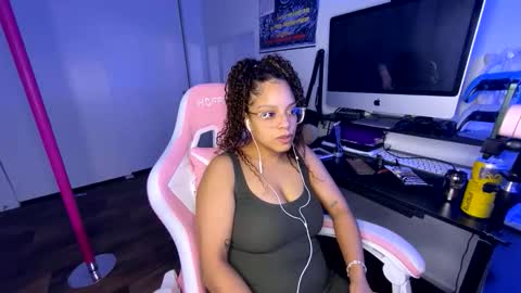 xStarGazingx online show from January 15, 2026, 7:02 am