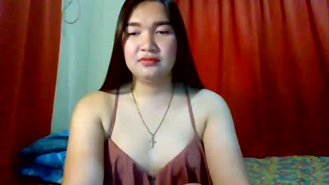 Snapshot of xsweetiemajax chatting on February 14, 2025, 1:02 am HI IM PAULINE online show from February 14, 2025, 1:02 am