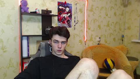 traqqq online show from January 27, 2025, 7:56 pm