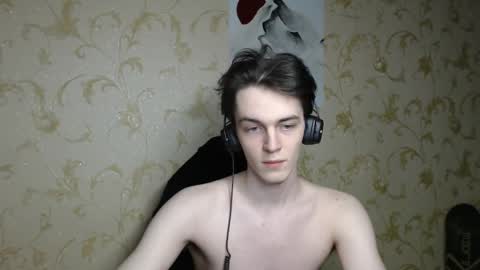 traqqq online show from March 19, 2026, 8:02 pm