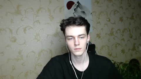 traqqq online show from April 20, 2026, 9:16 pm