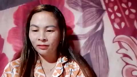 xuxulove00 online show from September 27, 2025, 1:54 am