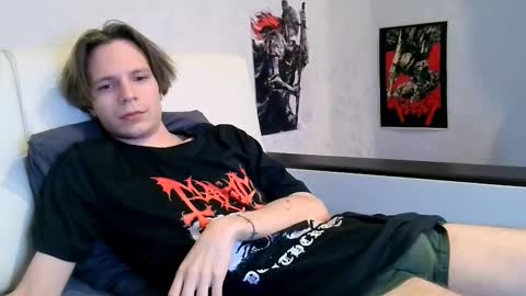 Snapshot of xwannalove chatting on November 30, 2025, 7:12 am xWannalove online show from November 30, 2025, 7:12 am