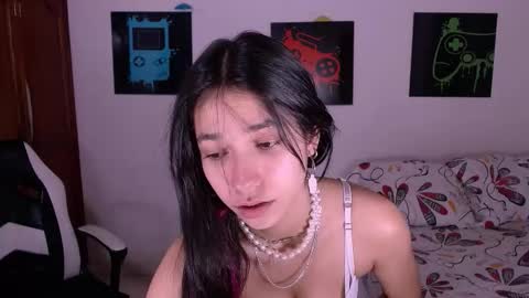 Snapshot of xx_x_mg chatting on December 1, 2025, 6:24 pm Jacky online show from December 1, 2025, 6:24 pm