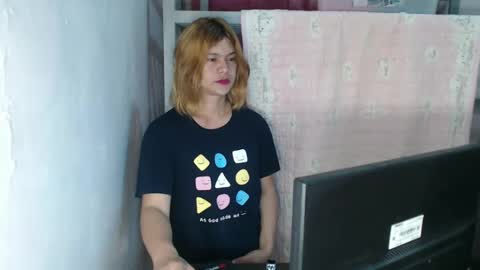 Snapshot of xxbetyxx chatting on March 11, 2025, 12:28 pm xxbetyxx online show from March 11, 2025, 12:28 pm