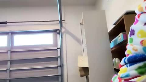 Cherry online show from December 18, 2024, 10:13 pm