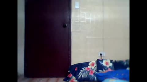 xxchuchuxx online show from March 26, 2026, 5:46 am