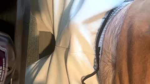 xxdrake online show from October 9, 2025, 8:18 pm